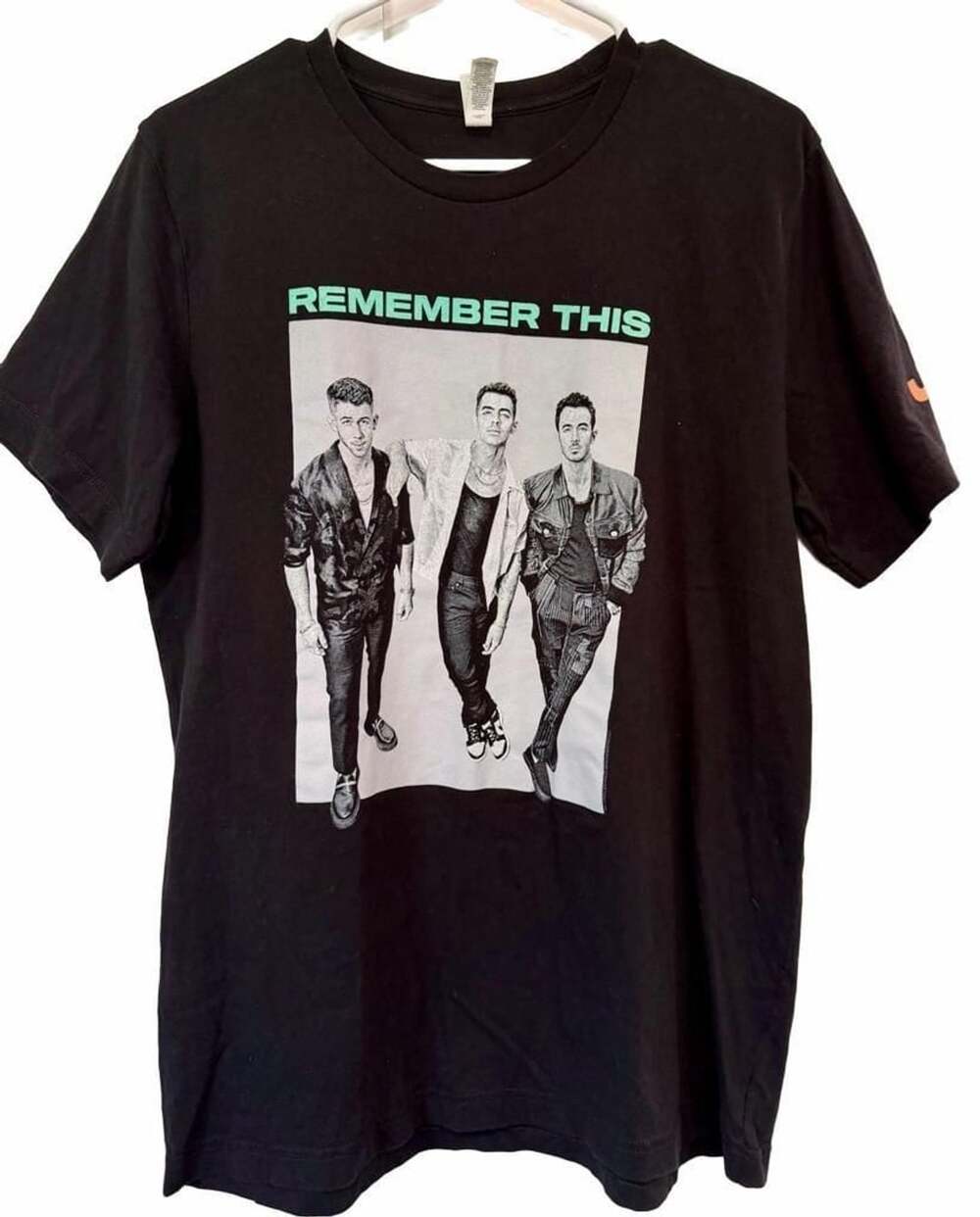 Bella + Canvas Jonas Brothers Remember This Tour Black T-Shirt L